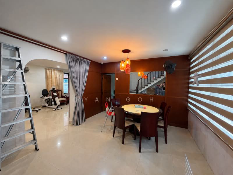Semi-Detached House for Sale in Island Glades (Jelutong) - Qyan Goh - Dining Room - PropertyGuru.com.my