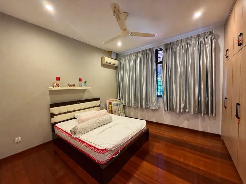 Semi-Detached House for Sale in Island Glades (Jelutong) - Qyan Goh - Bedroom - PropertyGuru.com.my
