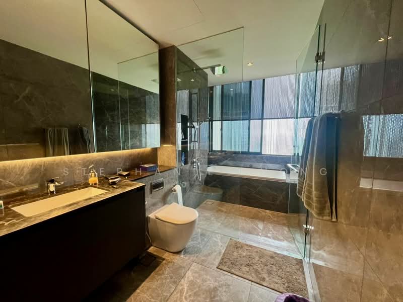 Servis Apartment untuk Dijual di Park Regent @Desa Park City - Stephanie Chong - Bathroom - PropertyGuru.com.my