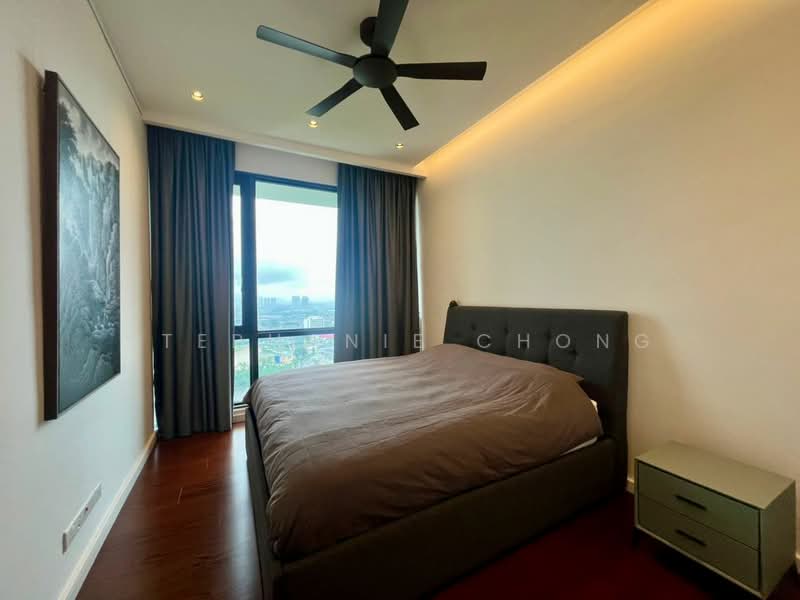 Servis Apartment untuk Dijual di Park Regent @Desa Park City - Stephanie Chong - Bedroom - PropertyGuru.com.my