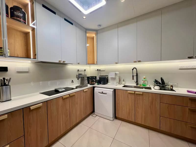 Servis Apartment untuk Dijual di Park Regent @Desa Park City - Stephanie Chong - Kitchen - PropertyGuru.com.my