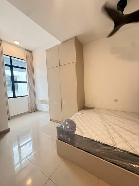 2.5-storey Terraced House for Rent in Taman Ponderosa (Johor Bahru) - Edward Gan - Bedroom - PropertyGuru.com.my