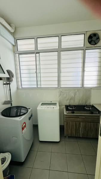 Kondominium untuk Disewa di The Holmes 1 - Jeff Tan - Interior - PropertyGuru.com.my