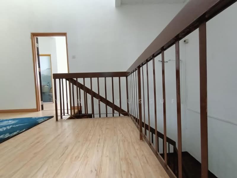 Rumah Teres 2 Tingkat untuk Dijual di Taman Puncak Jalil (Seri Kembangan) - Yanie Yussuf - Interior - PropertyGuru.com.my