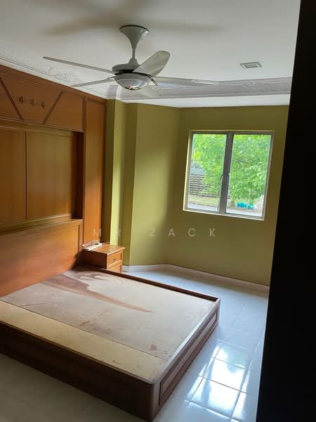 Kondominium untuk Dijual di Kemuncak Shah Alam - Mr Zack - Bedroom - PropertyGuru.com.my