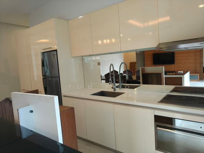 Service Residence for Sale at Vipod Residence - Tom Foo - Kitchen - PropertyGuru.com.my