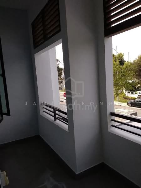2-storey Terraced House for Rent in Eco Majestic (Semenyih) - Jamie Leong - Balcony - PropertyGuru.com.my