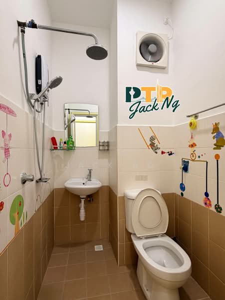 Condominium for Rent at Cassia Resort Condominium - Jack Ng - Bathroom - PropertyGuru.com.my