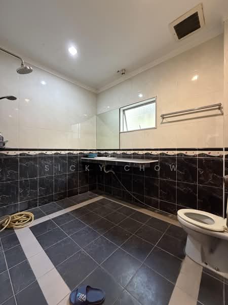 Rumah Teres 2 Tingkat untuk Disewa di Taman Taynton View (Cheras) - Sicky Chow - Bathroom - PropertyGuru.com.my
