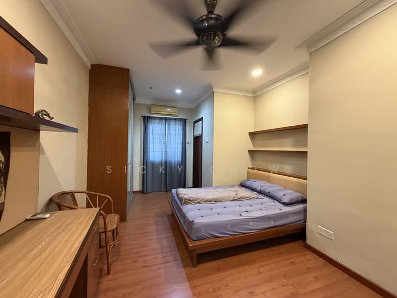 Rumah Teres 2 Tingkat untuk Disewa di Taman Taynton View (Cheras) - Sicky Chow - Bedroom - PropertyGuru.com.my