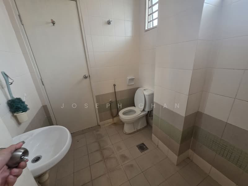 Rumah Teres 2 Tingkat untuk Dijual di Setia Alam (Selangor) - Joseph Chan - Bathroom - PropertyGuru.com.my