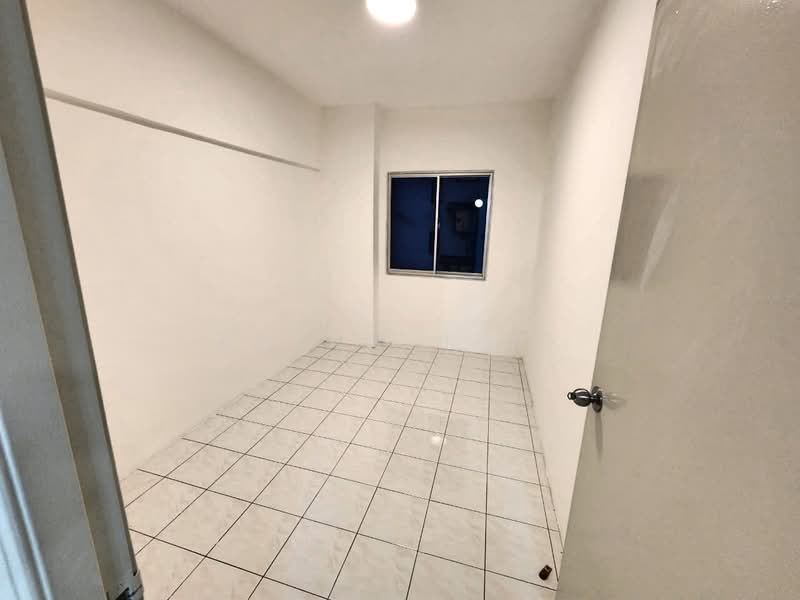 Apartment for Sale at Sri Impian Apartment - Bryan H'ng - Interior - PropertyGuru.com.my