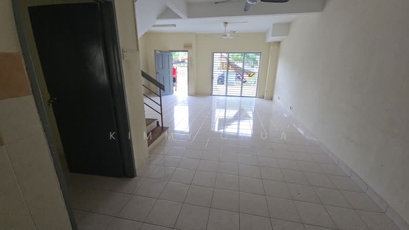 2-storey Terraced House for Sale in Kajang (Selangor) - Kimmy Chua - Living Room - PropertyGuru.com.my
