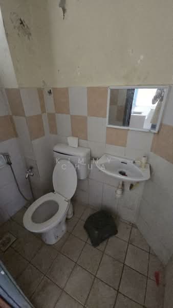 2-storey Terraced House for Sale in Kajang (Selangor) - Kimmy Chua - Bathroom - PropertyGuru.com.my