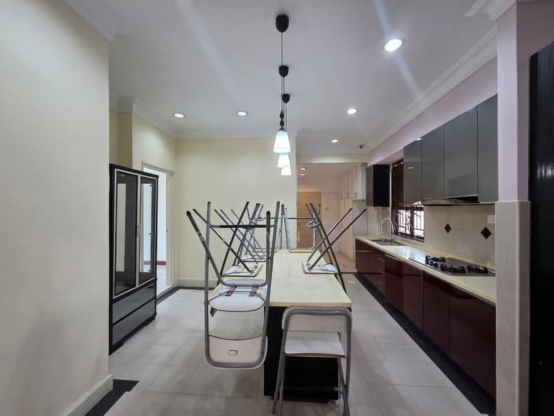 Semi-Detached House for Sale in Taman TTDI Jaya (Shah Alam) - Reiyn . - Kitchen - PropertyGuru.com.my