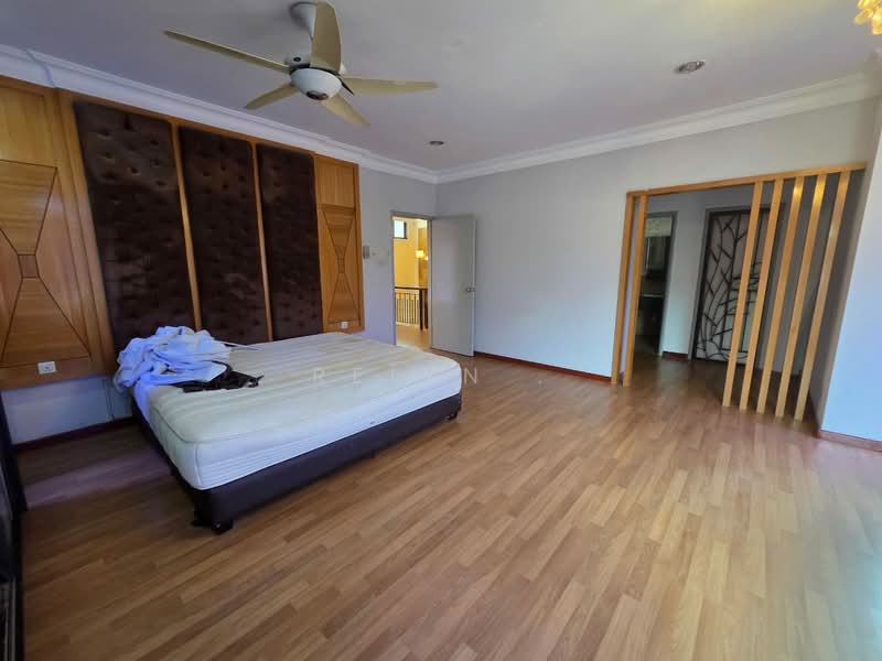 Semi-Detached House for Sale in Taman TTDI Jaya (Shah Alam) - Reiyn . - Bedroom - PropertyGuru.com.my