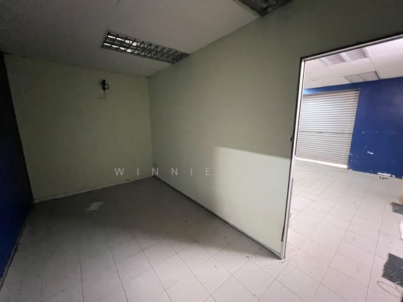 Kedai / Pejabat untuk Disewa di Port Klang (Pelabuhan Klang) (Selangor) - Winnie Lee - Interior - PropertyGuru.com.my