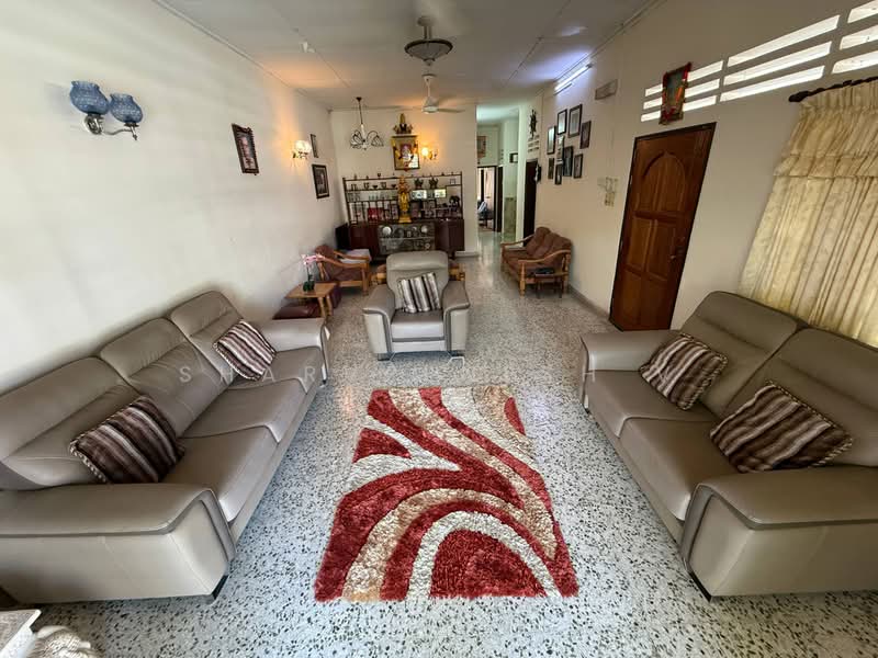 Rumah Berkembar untuk Dijual di Kampung Kasipillay (Kuala Lumpur) - Sharveenesh V - Living Room - PropertyGuru.com.my