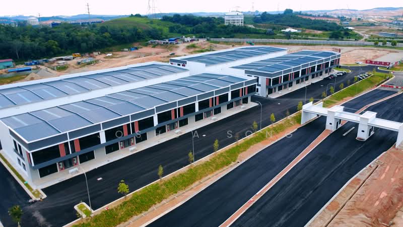 Kilang untuk Dijual di Akasia Business Park (Ulu Tiram) - Joshua Song - Exterior - PropertyGuru.com.my