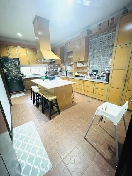 Semi-Detached House for Sale in Ampang (Selangor) - Sam Jamal - Kitchen - PropertyGuru.com.my