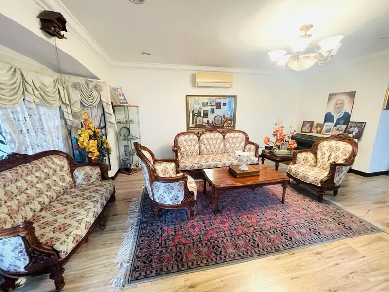 Semi-Detached House for Sale in Ampang (Selangor) - Sam Jamal - Living Room - PropertyGuru.com.my