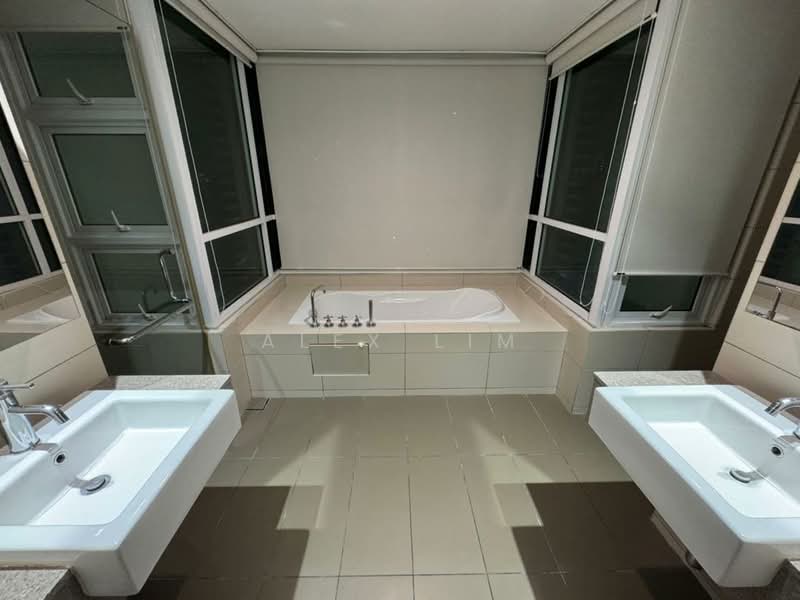 Kondominium untuk Disewa di Platino Condominium - Alex Lim - Bathroom - PropertyGuru.com.my
