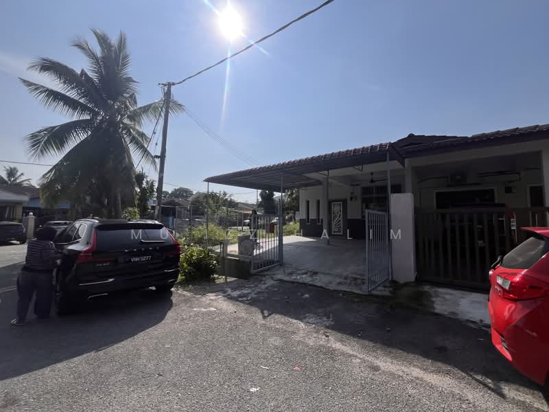 1-storey Terraced House for Rent in Bandar Rinching Seksyen 2 (Semenyih) - Mu'izz Halim - PropertyGuru.com.my
