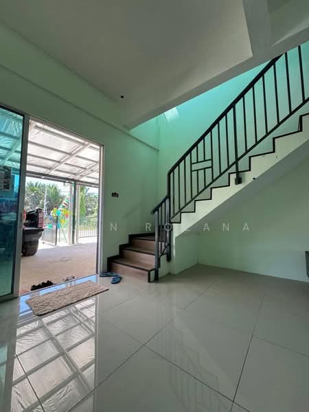 Tanah Kediaman untuk Dijual di Kota Kinabalu (Sabah) - Puan Rozana - Entrance - PropertyGuru.com.my