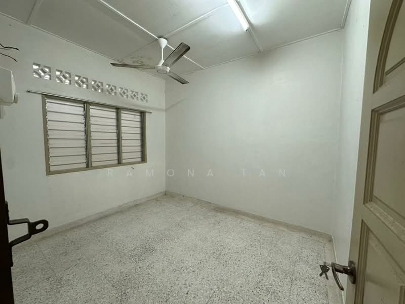 Rumah Teres 1 Tingkat untuk Dijual di Taman Datuk Palembang (Bukit Baru) - Ramona Tan - Interior - PropertyGuru.com.my