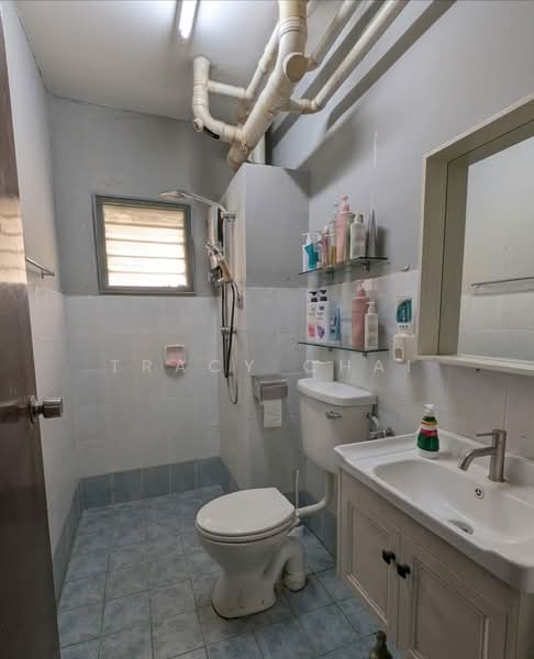 Apartment for Sale at Kinrara Ria - Tracy Chai - Bathroom - PropertyGuru.com.my