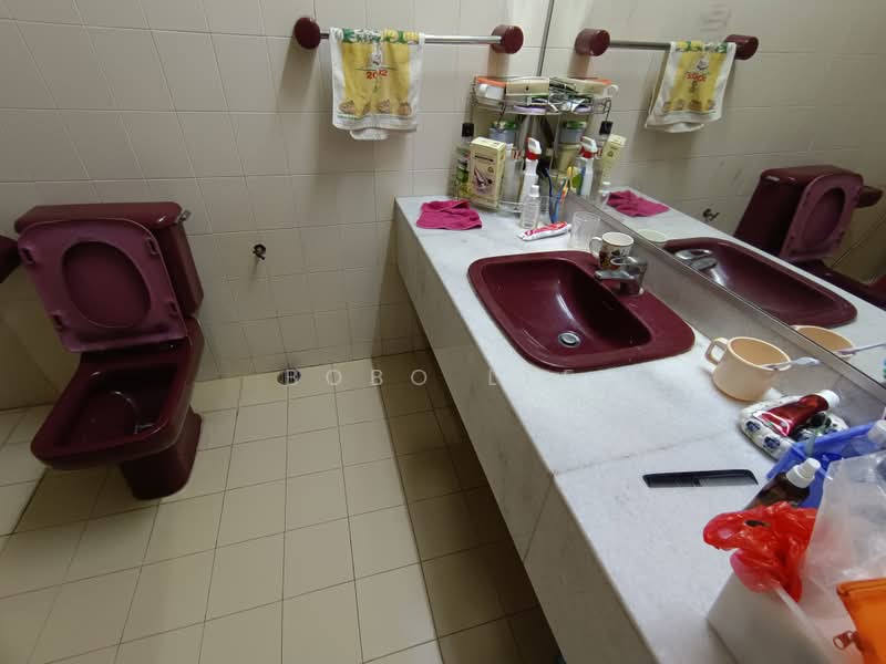 Rumah Banglo untuk Dijual di Jalan Klang Lama (Old Klang Road) (Kuala Lumpur) - Bobo Lee - Bathroom - PropertyGuru.com.my