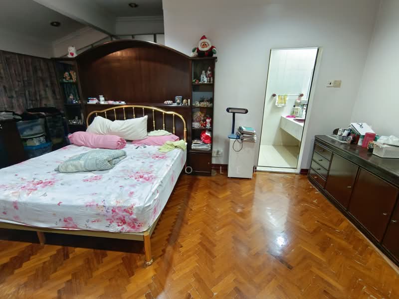 Rumah Banglo untuk Dijual di Jalan Klang Lama (Old Klang Road) (Kuala Lumpur) - Bobo Lee - Bedroom - PropertyGuru.com.my