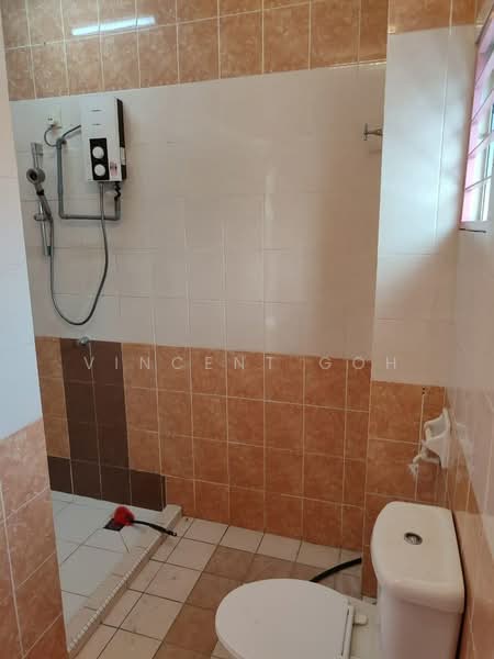 Semi-Detached House for Sale in Shah Alam (Selangor) - Vincent Goh - Bathroom - PropertyGuru.com.my