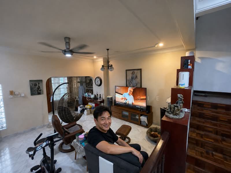 2-storey Terraced House for Sale in Taman Tun Dr Ismail (Kuala Lumpur) - Rachel Sie - Living Room - PropertyGuru.com.my