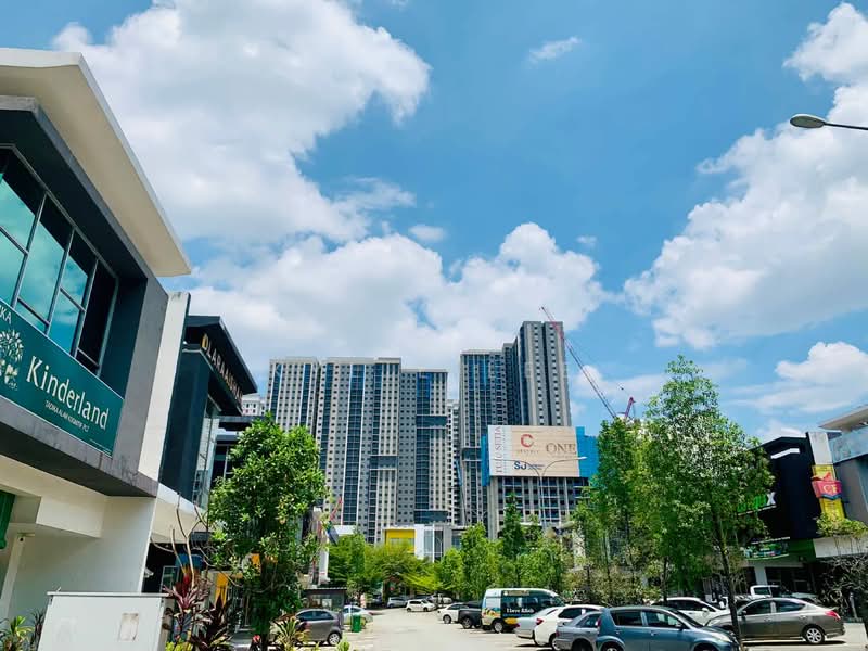 Servis Apartment untuk Dijual di One Equine - Kylie Lee - Exterior - PropertyGuru.com.my