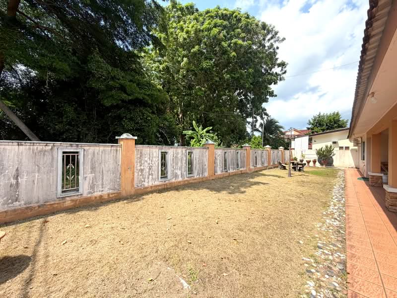 Semi-Detached House for Sale in Taman Impiana 2 (Teluk Intan) - Kelvin Foo - Exterior - PropertyGuru.com.my