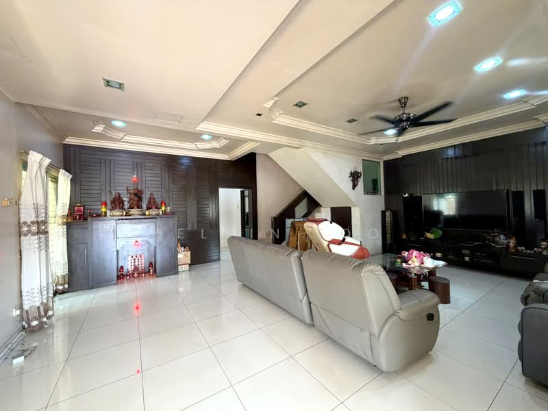 Semi-Detached House for Sale in Taman Impiana 2 (Teluk Intan) - Kelvin Foo - Living Room - PropertyGuru.com.my