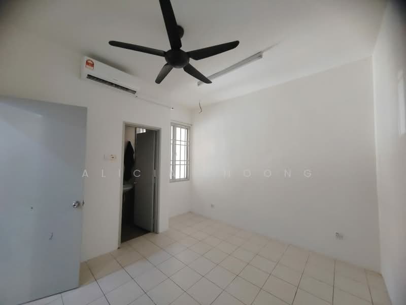 Rumah Bandar untuk Disewa di Sungai Long (Bandar Sungai Long) - Alicia Choong - Interior - PropertyGuru.com.my
