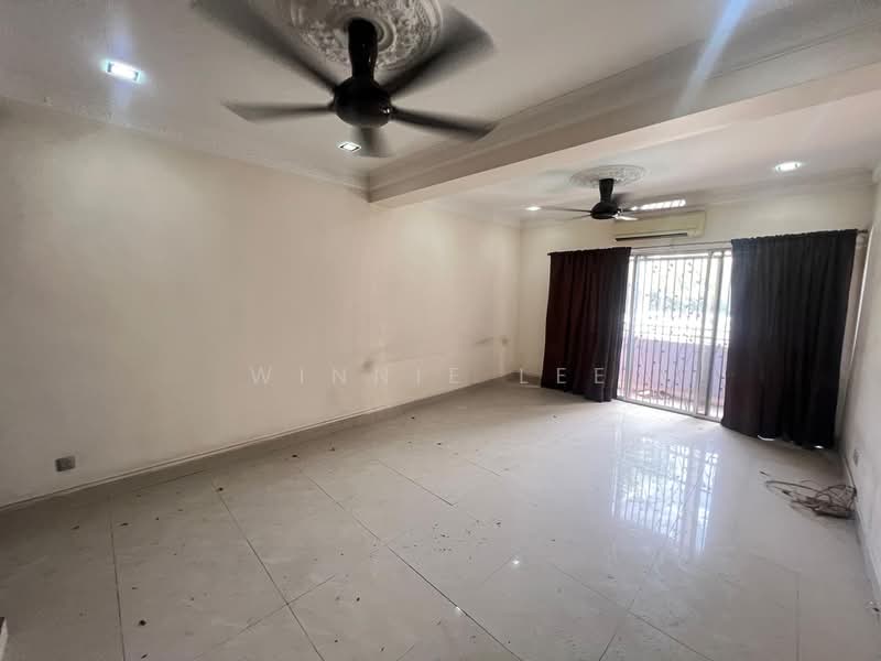Condominium for Sale at Impian Heights - Winnie Lee - Living Room - PropertyGuru.com.my