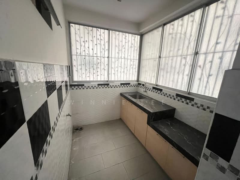 Condominium for Sale at Impian Heights - Winnie Lee - Kitchen - PropertyGuru.com.my