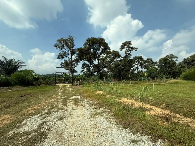 Agricultural Land for Sale in Antara Gapi (Ulu Yam) - Sam Jamal - Exterior - PropertyGuru.com.my