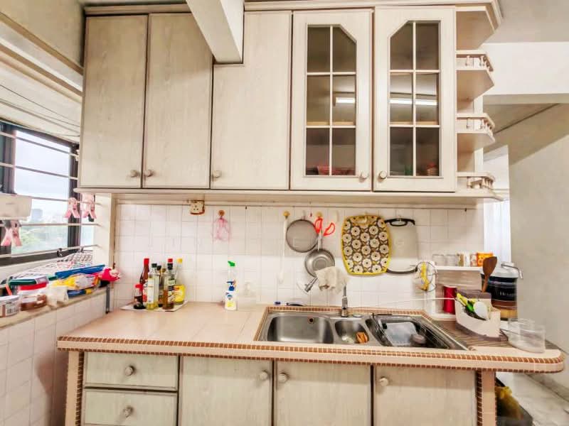Apartment for Rent at Greenlane Heights Block A - Jinelle Ong - Kitchen - PropertyGuru.com.my