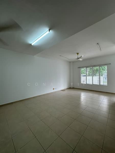 2-storey Terraced House for Rent in Setia Ecohill (Semenyih) - Conan Yii - Living Room - PropertyGuru.com.my