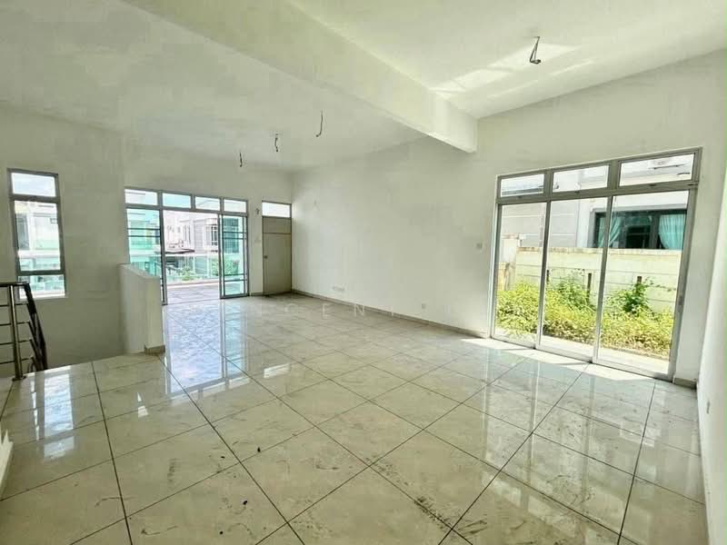 2.5-storey Terraced House for Sale in Setia Tropika (Johor Bahru) - Vincent Lai - PropertyGuru.com.my