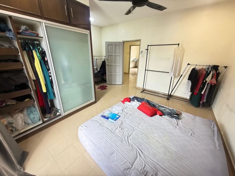 2-storey Terraced House for Sale in Kota Emerald (Rawang) - Elwin Mah - Bedroom - PropertyGuru.com.my