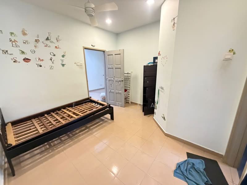 2-storey Terraced House for Sale in Kota Emerald (Rawang) - Elwin Mah - Bedroom - PropertyGuru.com.my