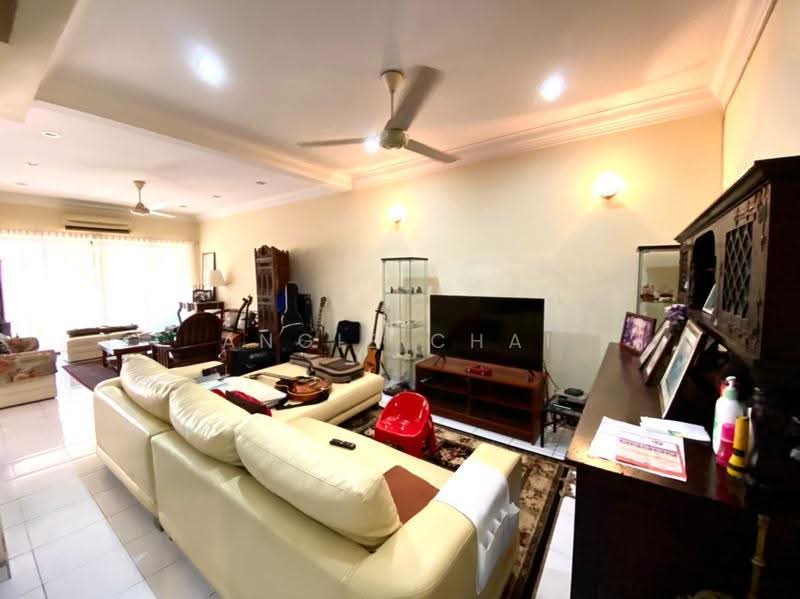 Rumah Teres 2-Tingkat untuk Dijual di Pju 3 (Tropicana) - Angie Chai - Living Room - PropertyGuru.com.my