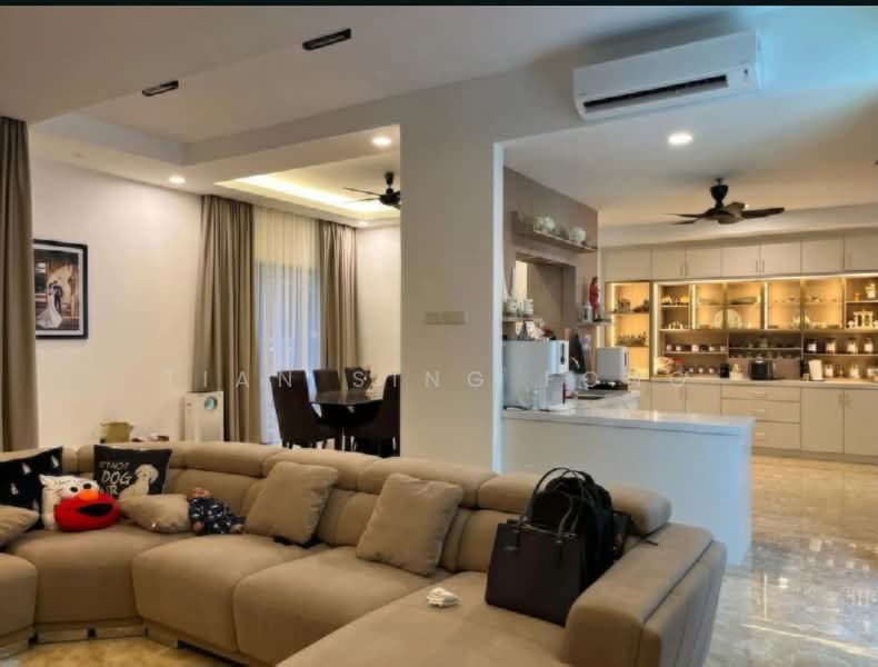 Rumah Berkembar untuk Dijual di Pusat Bandar Puchong (Puchong) - Tian Sing Fong - Living Room - PropertyGuru.com.my