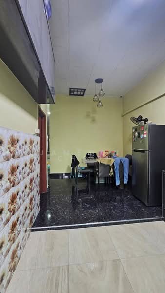 1-storey Terraced House for Sale in Taman Kempas Indah (Tebrau) - Jameson Choo - Kitchen - PropertyGuru.com.my