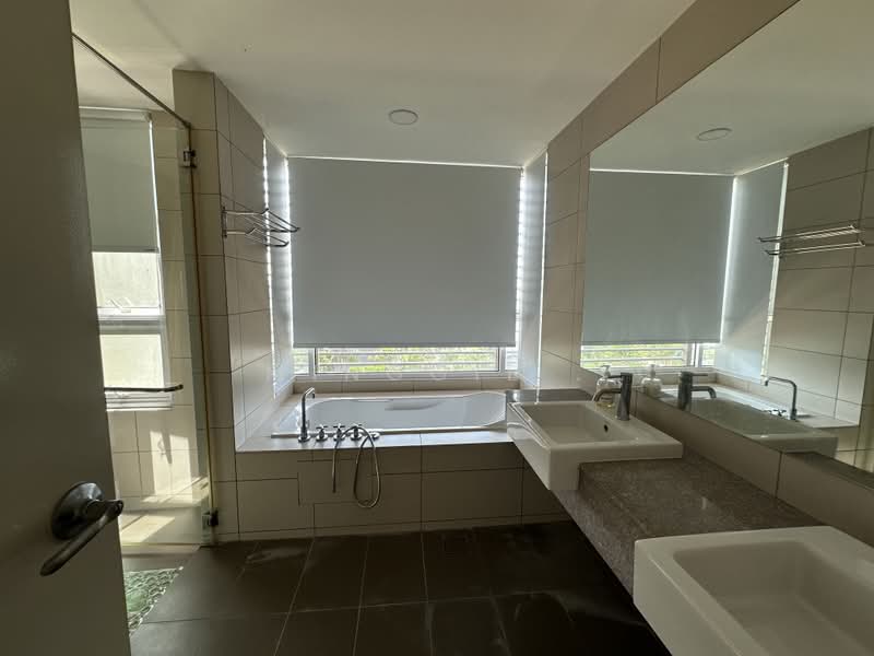 Condominium for Sale at Platino Condominium - Minggie . - Bathroom - PropertyGuru.com.my